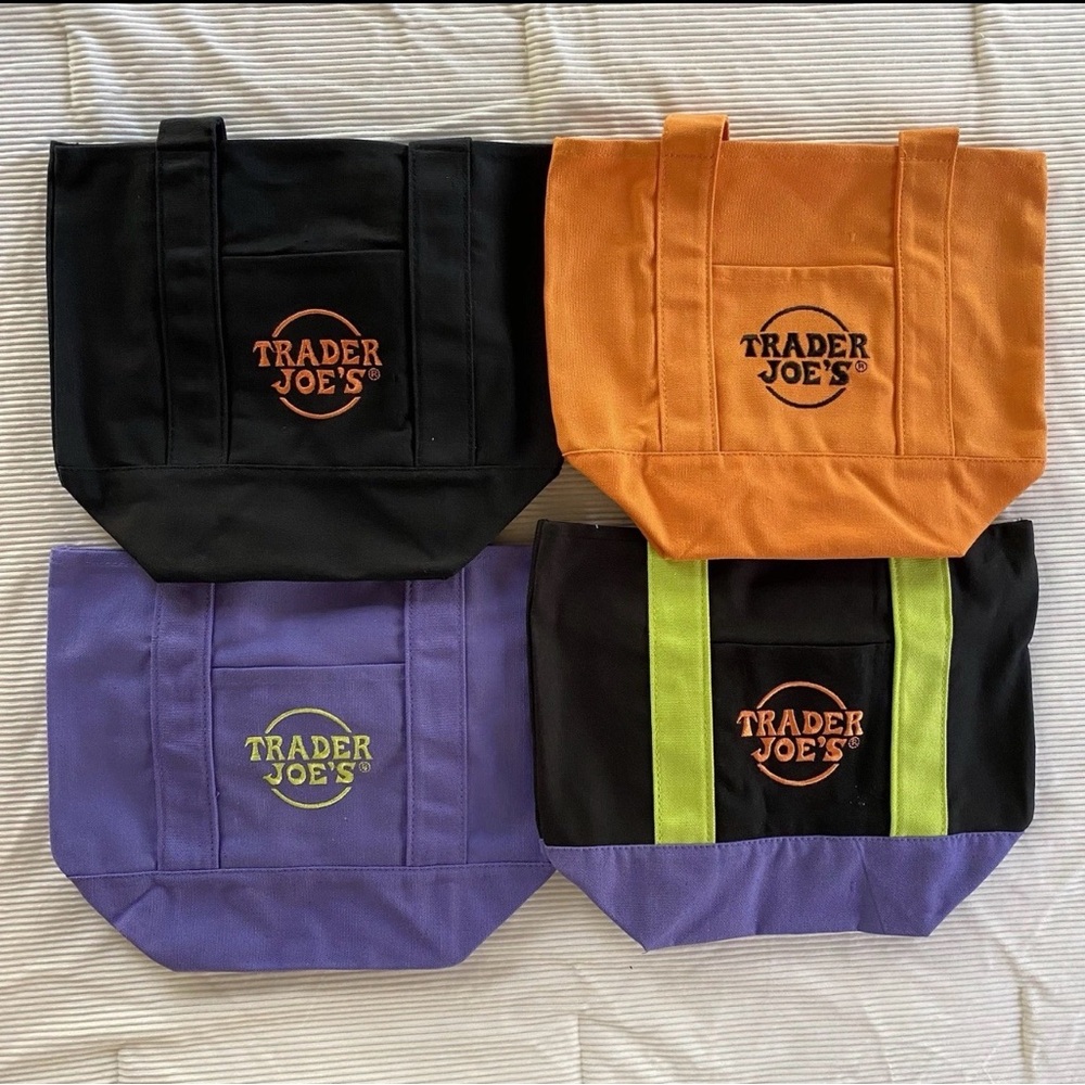 Trader Joe's Halloween Mini Canvas Tote Bags Set